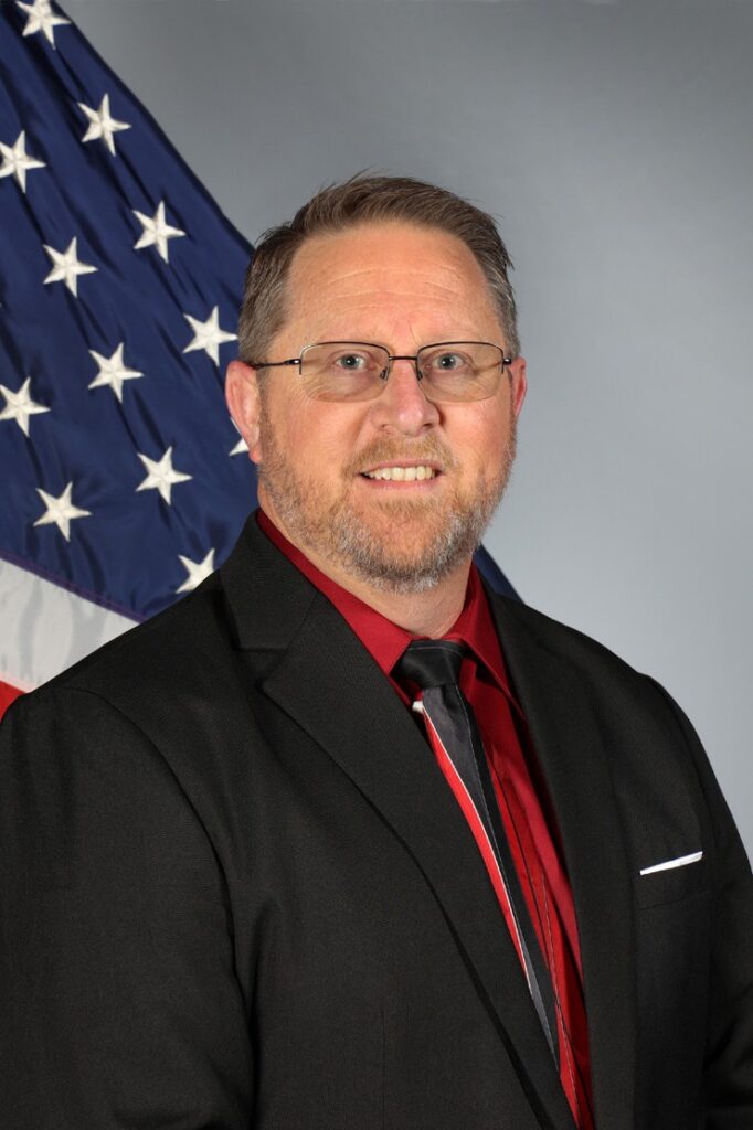 Nick Salter's professional headshot.
